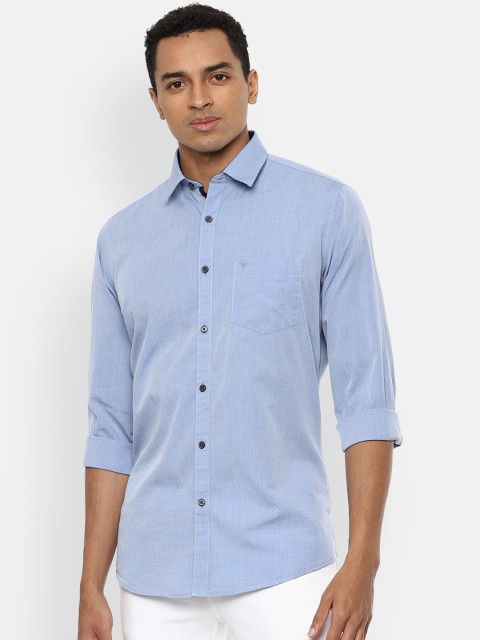

Van Heusen Sport Men Blue Solid Slim Fit Casual Shirt