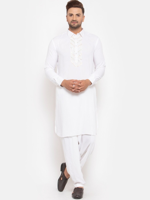 

MAXENCE Men White Linen Kurta with Pyjamas