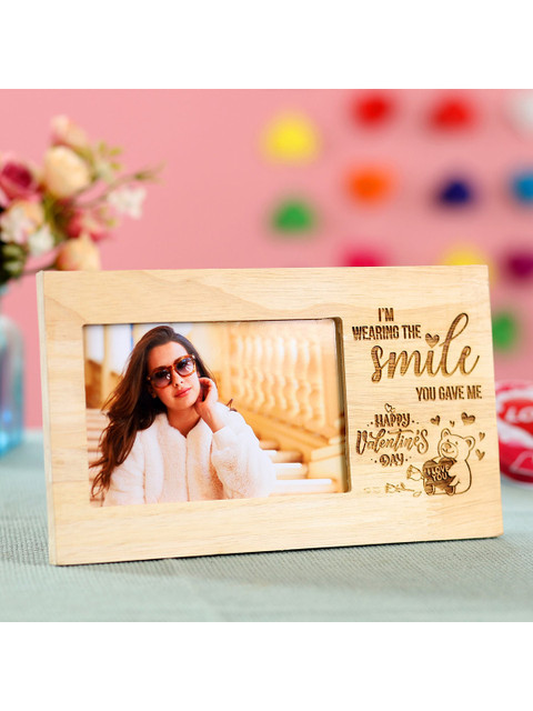 

Ferns N Petals Camel Brown Your Smile Personalised Engraved Wooden Photo Frame