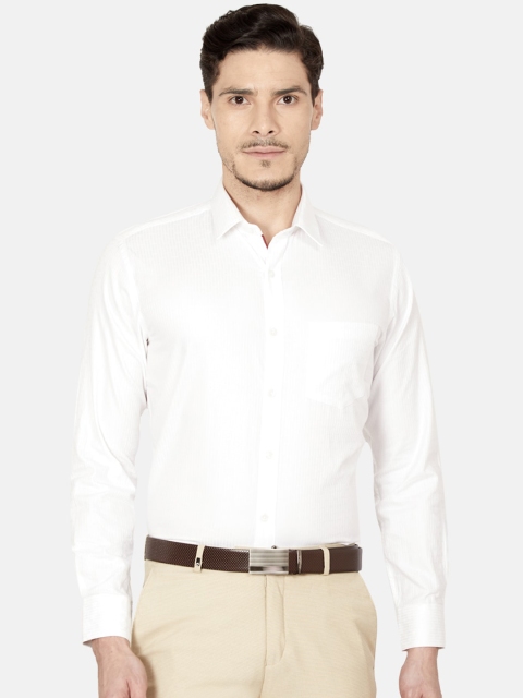 

Oxemberg Men White Slim Fit Striped Cotton Casual Shirt