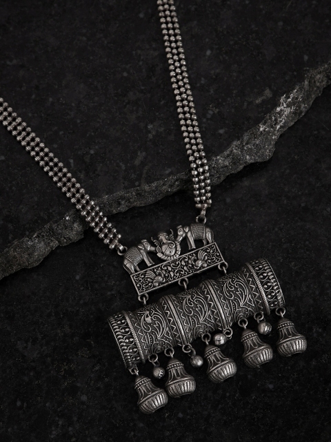 

GloBox By ZeroKaata Ganesha Silver-Plated Handcrafted Oxidised Necklace