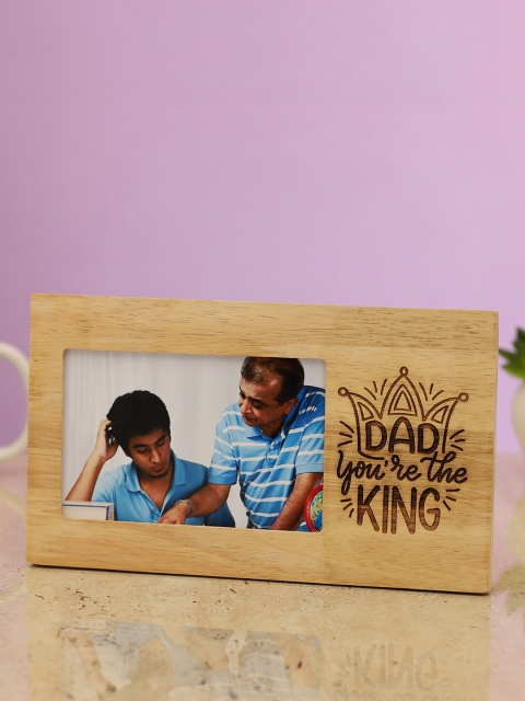

Ferns N Petals Camel Brown Kind Dad Engraved Wooden Table Photo Frame
