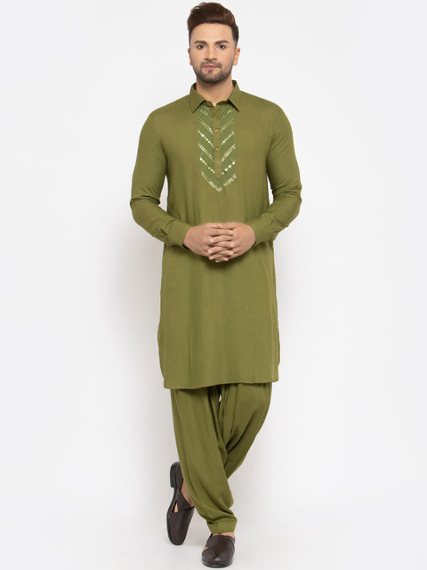 

MAXENCE Men Green Linen Kurta with Salwar