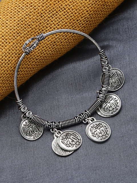

ZeroKaata Women Silver-Toned German Silver Oxidised Charm Bracelet