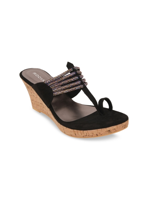 

Rocia Black Wedge Sandals