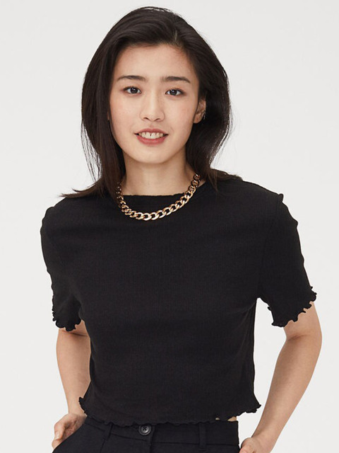 

H&M Women Black Solid Cropped T-shirt