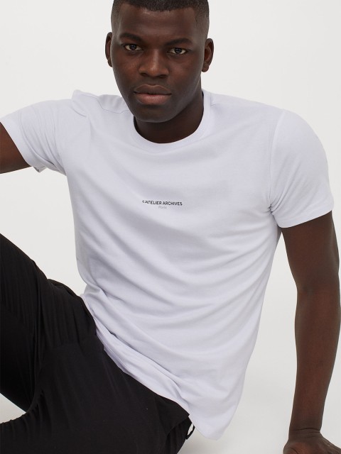 

H&M Men White & Black Printed Muscle Fit T-shirt