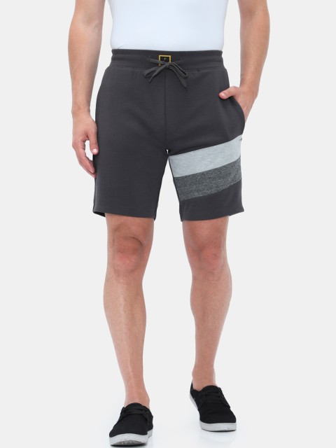 

FabSeasons Men Grey Solid Mid-Rise Regular Shorts
