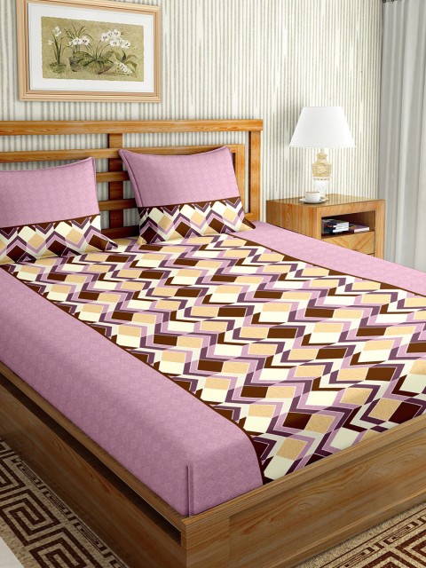 

BELLA CASA Peach-Coloured & Yellow Geometric 180 TC King Bedsheet with 2 Pillow Covers