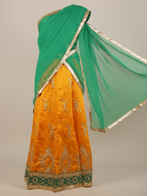 

Pothys Green & Yellow Ethnic Motifs Beads and Stones Saree