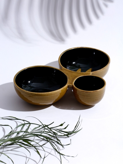 

Fabindia Yellow & Black 1 Piece Ceramic Glazed Serving Bowl Platter
