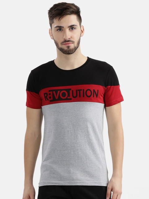 

V2 Value & Variety Men Grey Colourblocked Round Neck T-shirt