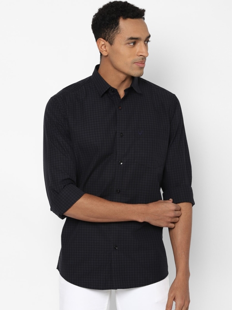 

Allen Solly Men Black Pure Cotton Slim Fit Checked Casual Shirt