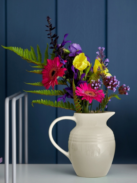 

LE CREUSET Beige Solid Stoneware Jug