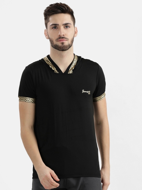 

V2 Value & Variety Men Black V-Neck T-shirt