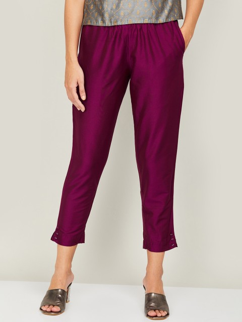 

Melange by Lifestyle Women Burgundy Solid Cropped Cigarette Trousers