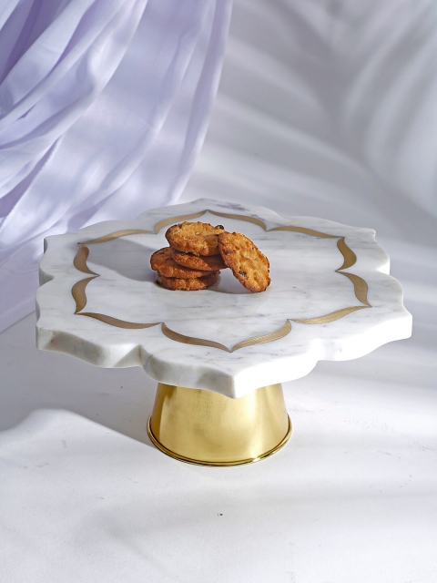 

Fabindia White & Gold-Toned Printed Marble Cake Stand