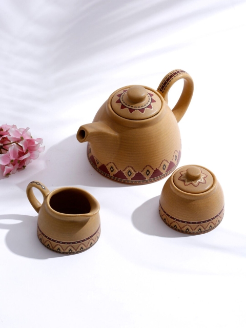 

Fabindia Beige 3 Pieces Ceramic Rega Decal Tea Set