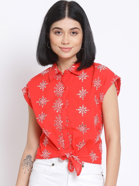 

Oxolloxo Women Red Floral Printed Casual Shirt