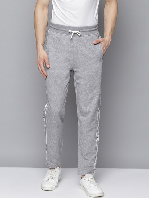 

GANT Men Grey Solid Track Pants