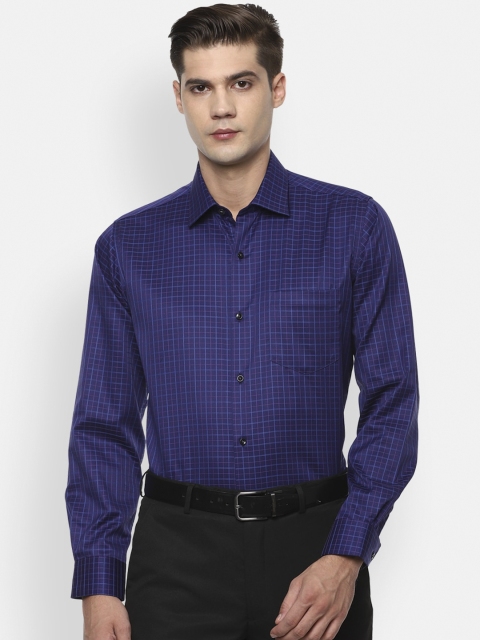 

Van Heusen Men Blue Checked Formal Shirt