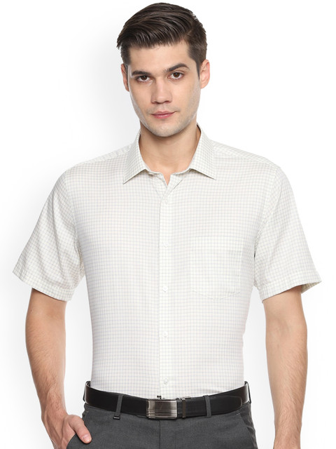 

Van Heusen Men Cream Checked Formal Shirt