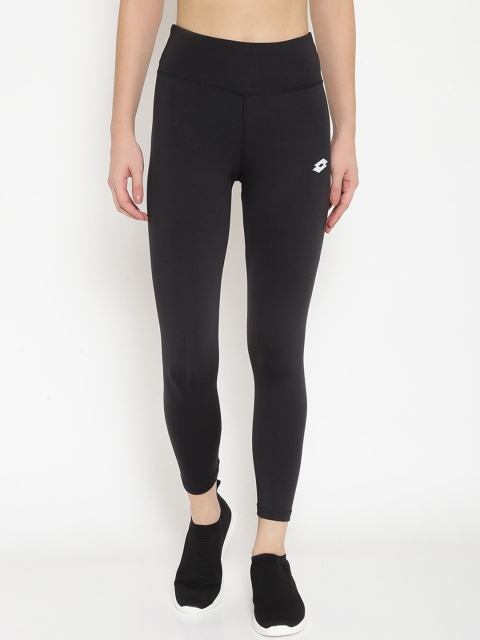 

Lotto Women Black Solid Ankle-Length Leggings