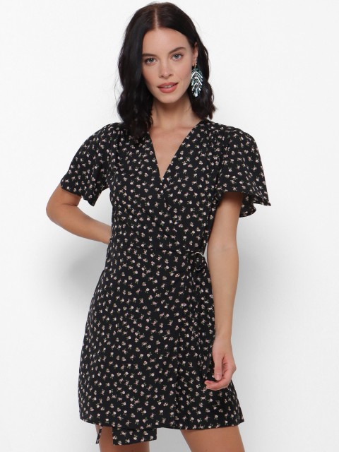 

FOREVER 21 Black Floral Dress