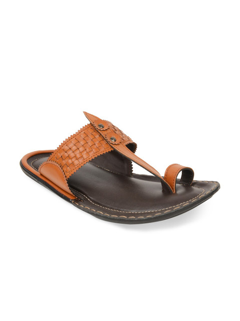 

Regal Men Tan & Black Ethnic Kolhapuri Comfort Sandals