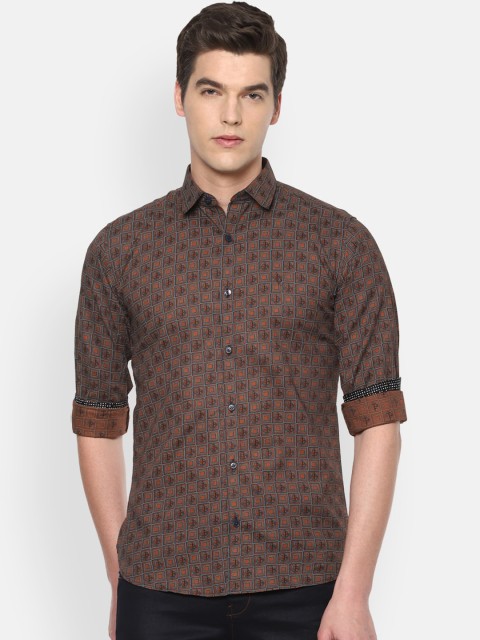 

V Dot Men Brown Slim Fit Printed Casual Shirt