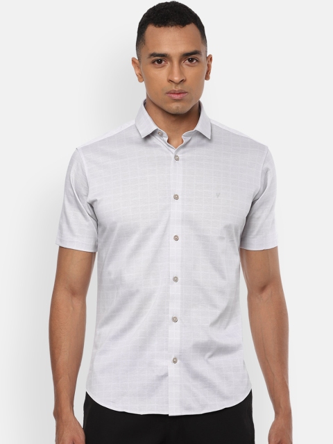 

Van Heusen Sport Men Grey Slim Fit Checked Casual Shirt