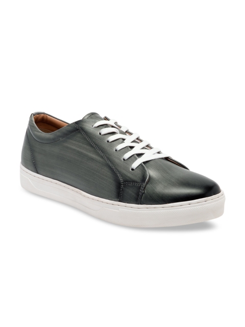 

Teakwood Leathers Men Solid Grey Sneakers