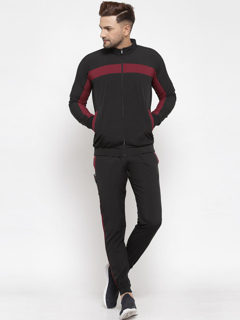 

KLOTTHE Men Black Solid Tracksuit