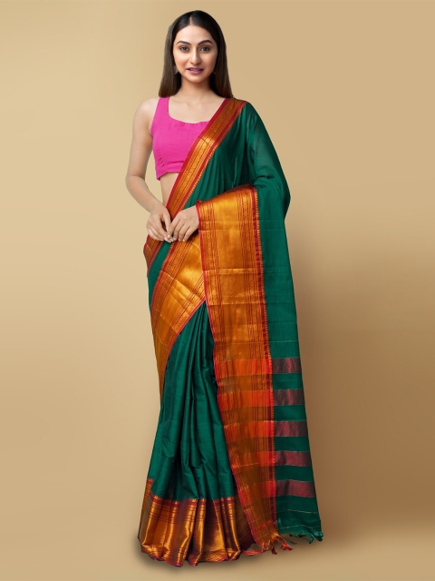 

Unnati Silks Green & Gold-Toned Silk Cotton Handloom Narayan Peth Saree