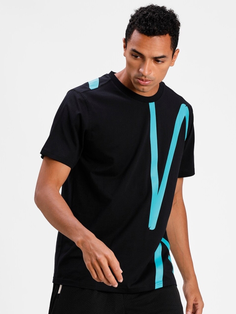 

Puma Men Black FRANCHISE GRAPHIC Printed T-shirt