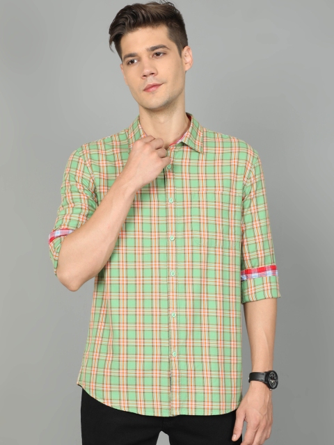 

HERE&NOW Men Green Slim Fit Checked Casual Shirt