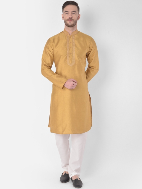 

SG LEMAN Men Gold-Toned Raw Silk Kurta with Churidar