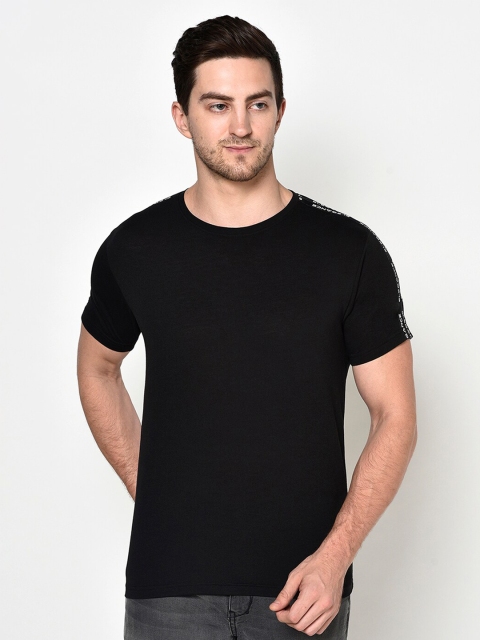 

ELEGANCE Men Black T-shirt
