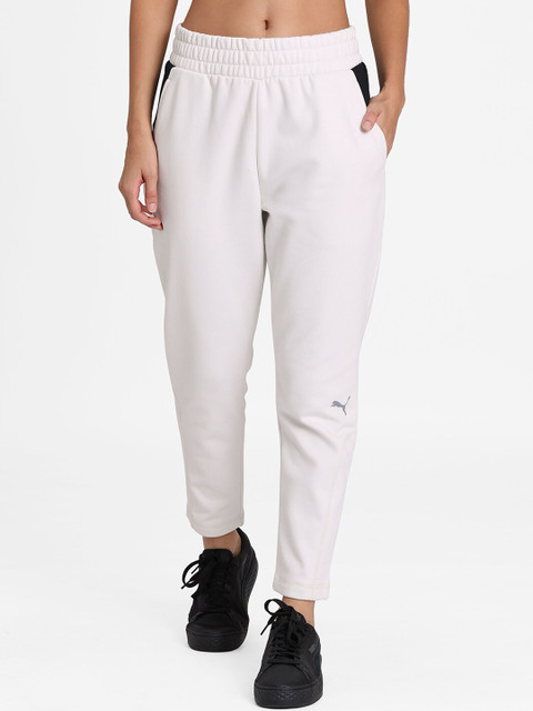 

Puma Women White Evostripe dryCELL Solid Regular Fit Joggers