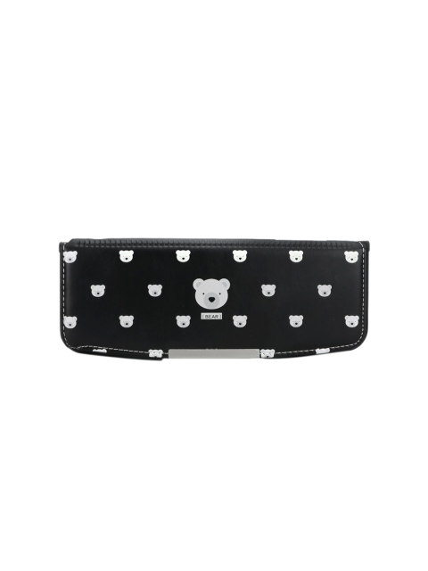 

QIPS Boys Black & White Printed High Quality Magnetic Pencil Box