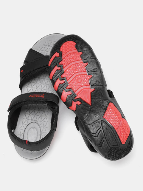 The Roadster Lifestyle Co Men Black Solid Sports Sandals - Image 3