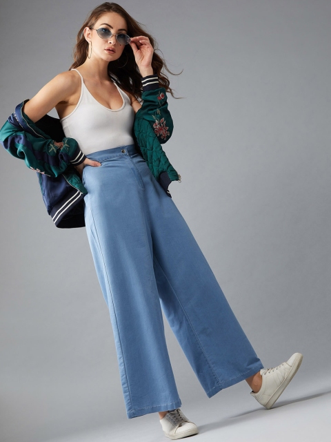 DOLCE CRUDO Women Blue Light Weight Loose Fit Denim Solid Culottes