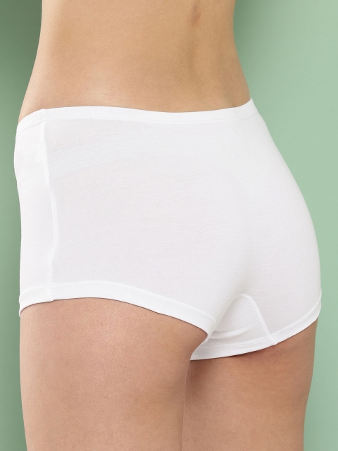 Leading Lady Women White Solid Boy Shorts - Image 3