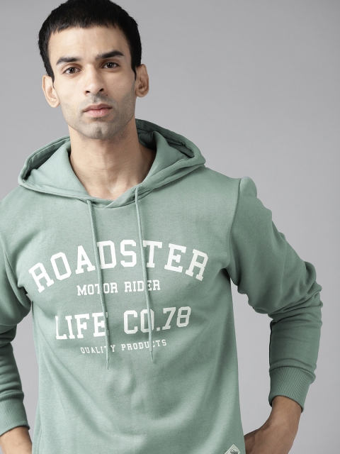 Roadster Men Green Typographic Print Hooded Sweatshirt