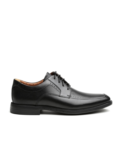 Men Black Leather Formal Shoes Image