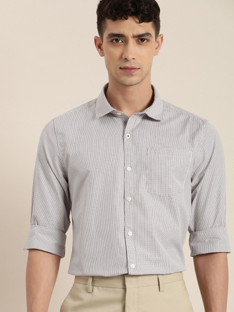 INVICTUS Men Easy Care White & Brown Checked Formal Shirt - Image 2