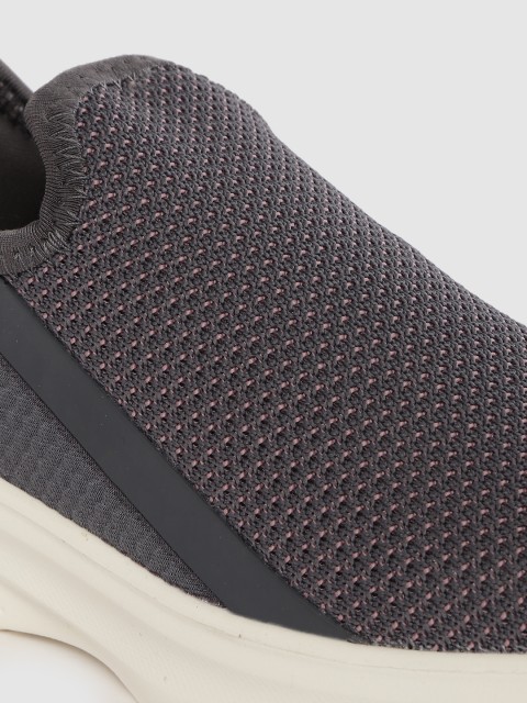 HRX by Hrithik Roshan Women Grey Woven Design Go-Lite Slip-On Walking Shoes - Image 7