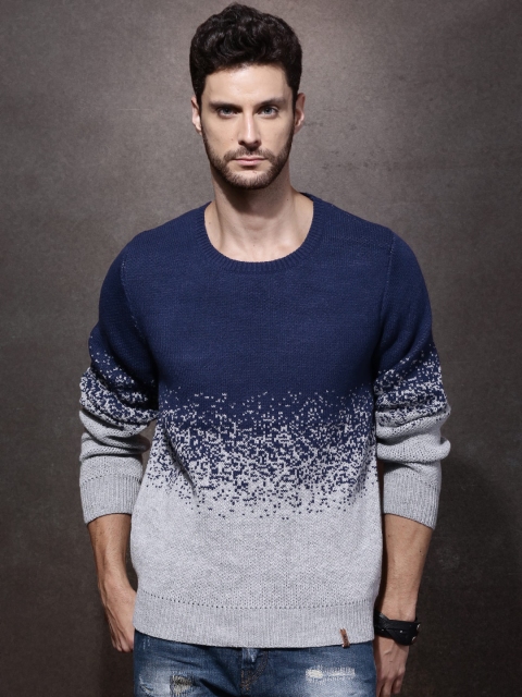Men Blue Colourblocked Sweater Image