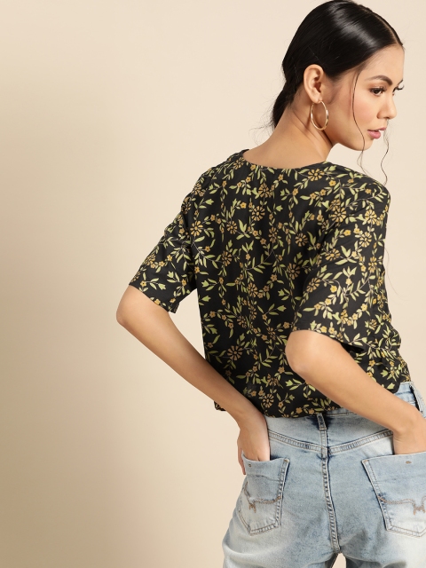 Varanga Black & Yellow Floral Printed Regular Crop Top - Image 3