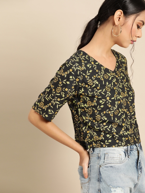 Varanga Black & Yellow Floral Printed Regular Crop Top - Image 4